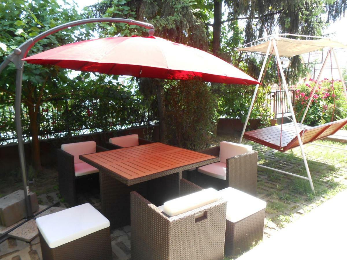 Hotel Nagy Vendeghaz à Bytom Extérieur photo