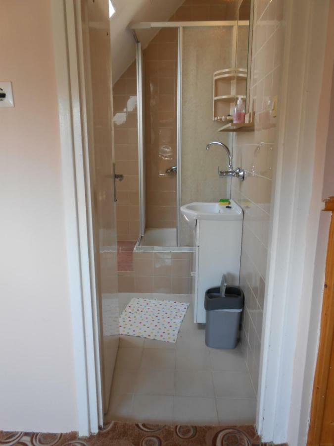Hotel Nagy Vendeghaz à Bytom Extérieur photo